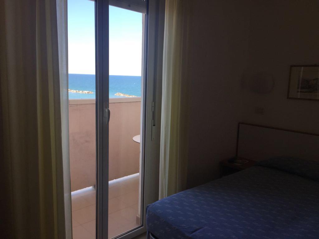 Hotel Man Lido Di Savio Bagian luar foto